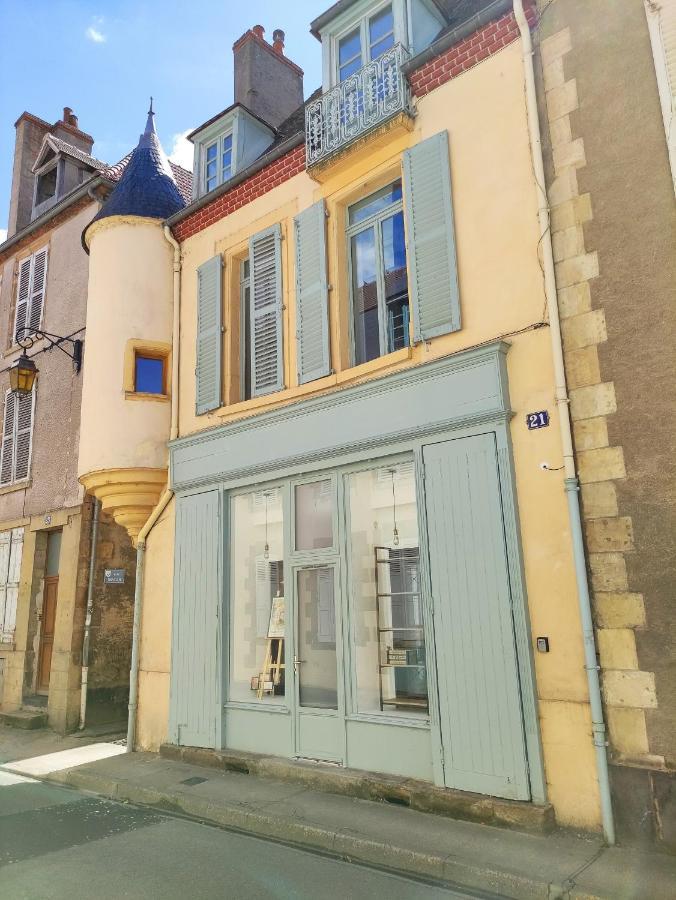 L'Atelier De L'Artiste - Moulins Coeur De Ville Kültér fotó